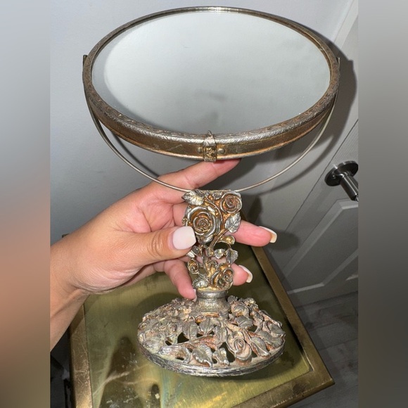 Matson Rose Floral Filigree Vanity Mirror Hollywood Regency Vintage - Picture 3 of 8
